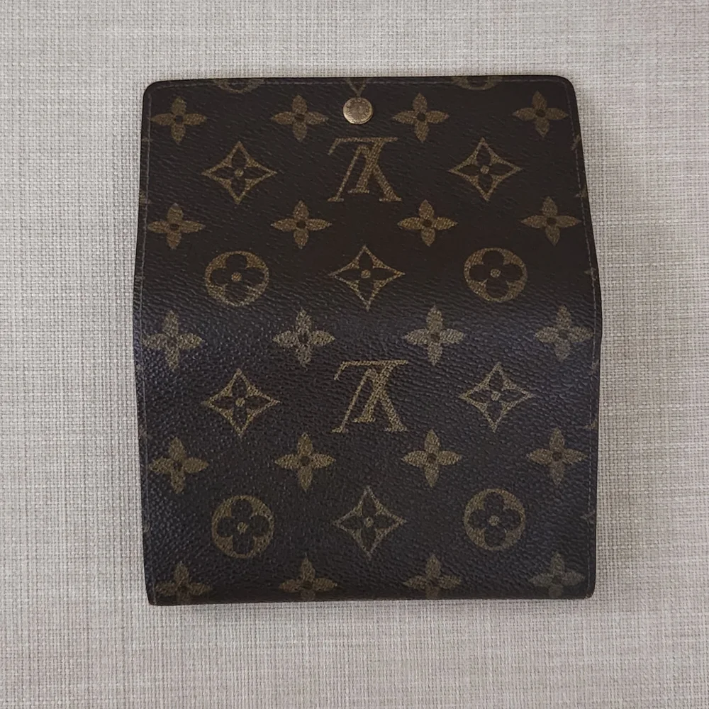 Louis Vuitton Vintage Monogram Porte Monnaie Tresor Bifold Wallet - Picture 8 of 16